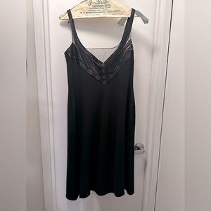 Valentino gently worn dress. Size 8. Terrific condition. Side zipper.